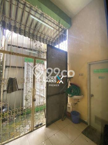 Ruko Disewa di Malang dengan LB 400m2 Area Komersial Ramai Ruko Disewa di Malang dengan LB 400m2 Area Komersial Ramai