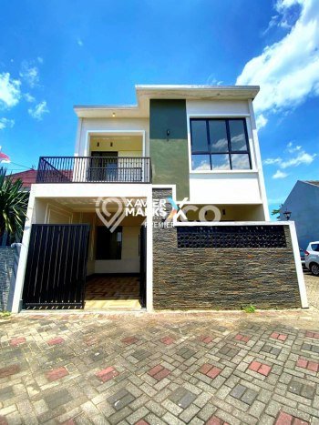 Rumah Strategis Modern Lb 98m2 di Pakis, Malang Rumah Strategis Modern Lb 98m2 di Pakis, Malang
