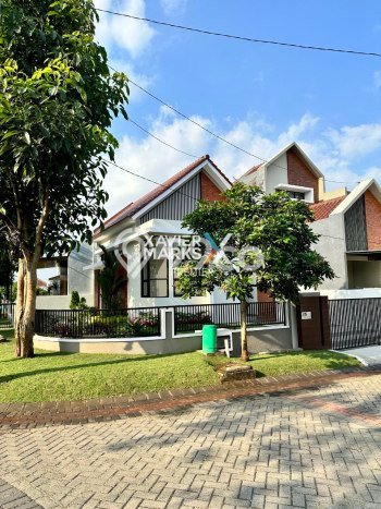 For Sale Hunian Rumah Terawat 3 Kamar di Dieng, Malang For Sale Hunian Rumah Terawat 3 Kamar di Dieng, Malang