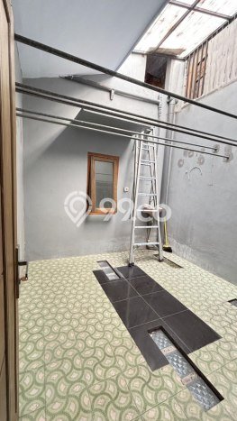 Kost Dijual di Sawojajar dengan 9 KT dan Luas 240m2 Kost Dijual di Sawojajar dengan 9 KT dan Luas 240m2