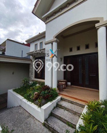 Disewakan! Rumah 4 Kamar Tidur &
3 Kamar Mandi di Villa Puncak Tidar, Malang Disewakan! Rumah 4 Kamar Tidur &
3 Kamar Mandi di Villa Puncak Tidar, Malang