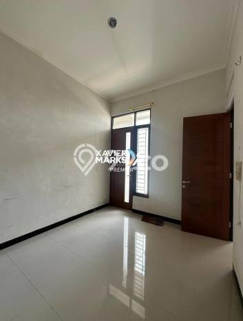 UNIT SPESIAL! Rumah di Blimbing, 2 KM, Dekat Fasilitas, Luas 70m2m² Bangunan 120m2m² UNIT SPESIAL! Rumah di Blimbing, 2 KM, Dekat Fasilitas, Luas 70m2m² Bangunan 120m2m²