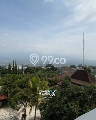 Vila Kawasan Batu, Ukuran 122m2m², Akses ke transportasi umum Vila Kawasan Batu, Ukuran 122m2m², Akses ke transportasi umum