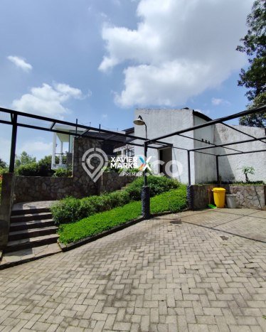 Vila Strategis Kawasan Batu, Luas 1062m2m², View Menarik sekitar Vila Strategis Kawasan Batu, Luas 1062m2m², View Menarik sekitar