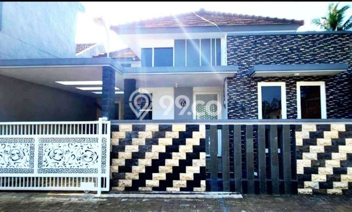 Hunian Cantik Modern Lb 135m2 di Pakis, Malang Hunian Cantik Modern Lb 135m2 di Pakis, Malang