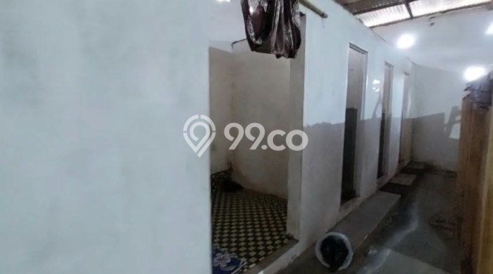LOKASI TERBAIK! Gudang di Pakisaji, Luas 530m2m², Area Komersial LOKASI TERBAIK! Gudang di Pakisaji, Luas 530m2m², Area Komersial