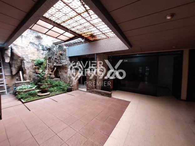 Rumah Mewah Dijual LT 313m2 di Klojen, Malang Rumah Mewah Dijual LT 313m2 di Klojen, Malang