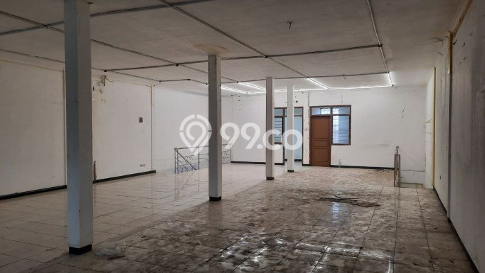 Disewakan Ruko di Kawasan Ramai Purwantoro Luas 320m2 Disewakan Ruko di Kawasan Ramai Purwantoro Luas 320m2