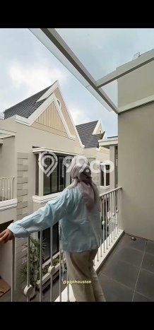 Rumah Minimalis 4 KT di Sarijadi Bandung Full Furnished Rumah Minimalis 4 KT di Sarijadi Bandung Full Furnished