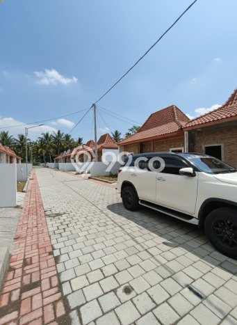Rumah Sederhana Dijual di Turi 2 Kamar dengan LT 80m2 Rumah Sederhana Dijual di Turi 2 Kamar dengan LT 80m2