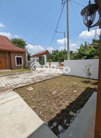 Rumah Sederhana Dijual di Turi 2 Kamar dengan LT 80m2 Rumah Sederhana Dijual di Turi 2 Kamar dengan LT 80m2
