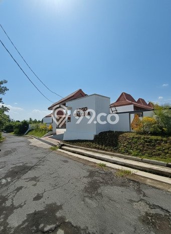 Rumah Sederhana Dijual di Turi 2 Kamar dengan LT 80m2 Rumah Sederhana Dijual di Turi 2 Kamar dengan LT 80m2