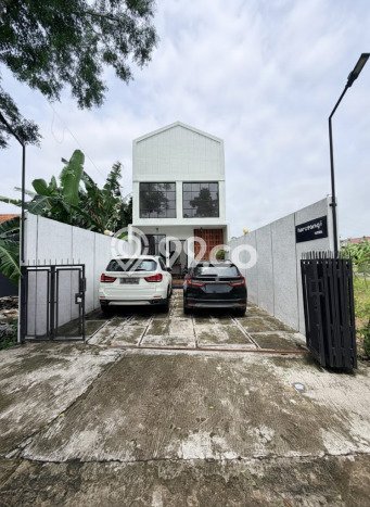 Vila Kawasan Ngaglik, Area 153m2m², Posisi Strategis Vila Kawasan Ngaglik, Area 153m2m², Posisi Strategis