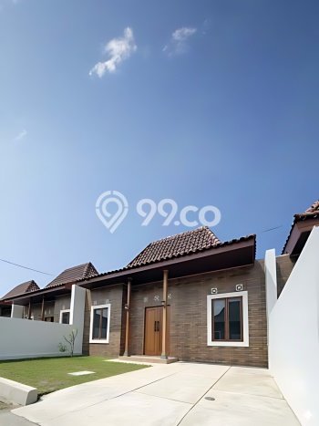 Rumah Sederhana Dijual di Turi 2 Kamar dengan LT 80m2 Rumah Sederhana Dijual di Turi 2 Kamar dengan LT 80m2