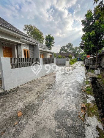 Rumah Minimalis Dijual di Ngemplak 3 Kamar dengan Luas Tanah 116m2 Rumah Minimalis Dijual di Ngemplak 3 Kamar dengan Luas Tanah 116m2