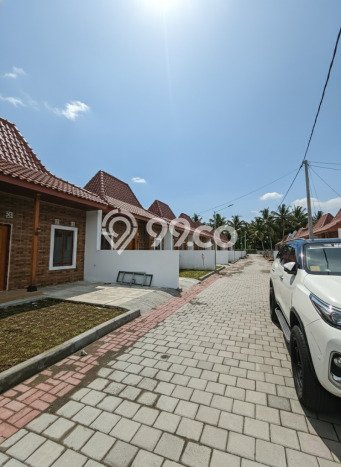 Rumah Sederhana Dijual di Turi 2 Kamar dengan LT 80m2 Rumah Sederhana Dijual di Turi 2 Kamar dengan LT 80m2