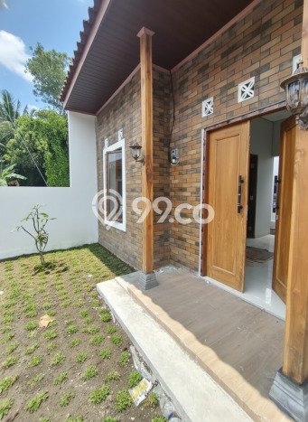 Rumah Sederhana Dijual di Turi 2 Kamar dengan LT 80m2 Rumah Sederhana Dijual di Turi 2 Kamar dengan LT 80m2