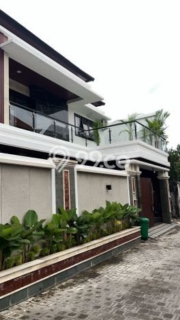 Jarang Ada! Rumah Kontrakan 3 Kamar Bagus Siap Huni Renon Jarang Ada! Rumah Kontrakan 3 Kamar Bagus Siap Huni Renon