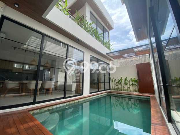 Vila Berkembang Kawasan , Area 135m2m², Dekat ke Badung, Badung Vila Berkembang Kawasan , Area 135m2m², Dekat ke Badung, Badung