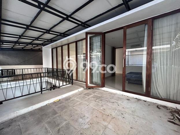 Hunian Mewah LB 378m2 Siap Huni Desain Elegan di Renon, Denpasar Hunian Mewah LB 378m2 Siap Huni Desain Elegan di Renon, Denpasar