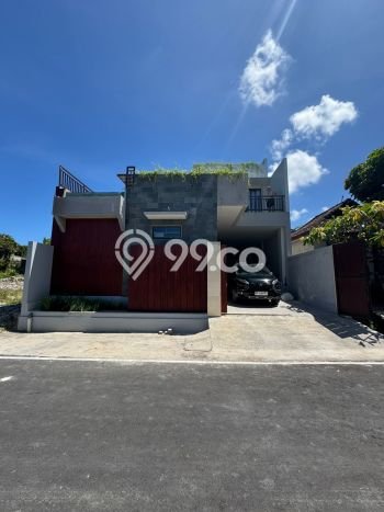 Investasi Menjanjikan! Vila Kawasan Kuta Selatan, Dimensi 200m2m², Akses ke Fasilitas Umum Investasi Menjanjikan! Vila Kawasan Kuta Selatan, Dimensi 200m2m², Akses ke Fasilitas Umum