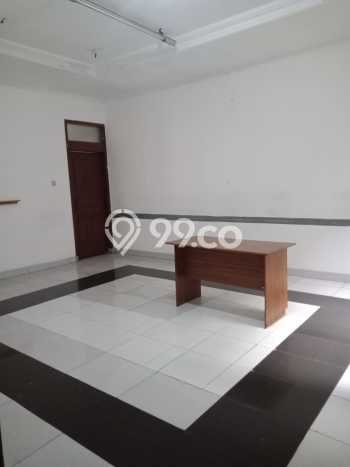 Sewa Rumah Murah di Riau Bandung Punya 6 Kamar Tidur Sewa Rumah Murah di Riau Bandung Punya 6 Kamar Tidur