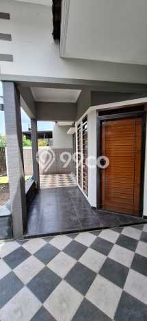 Rumah Minimalis 3 KT di Holis Cigondewah Bandung Semi Furnished Rumah Minimalis 3 KT di Holis Cigondewah Bandung Semi Furnished