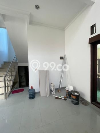 Hunian Mewah LB 351m2 Siap Pakai Desain Elegan di Setiabudi, Bandung Hunian Mewah LB 351m2 Siap Pakai Desain Elegan di Setiabudi, Bandung