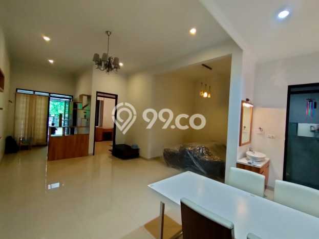 Jual Rumah Favorit Siap Huni LB 108m2 di Batununggal, Bandung Jual Rumah Favorit Siap Huni LB 108m2 di Batununggal, Bandung
