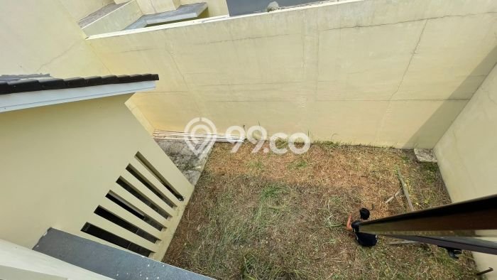 Disewakan! Rumah 3 Kamar Tidur &
3 Kamar Mandi di Harapan Indah, Bekasi Disewakan! Rumah 3 Kamar Tidur &
3 Kamar Mandi di Harapan Indah, Bekasi