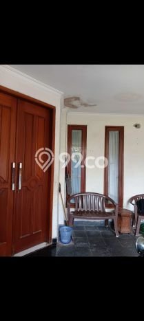 Dijual Hunian Rumah Terawat 5 Kamar di Jatibening, Bekasi Dijual Hunian Rumah Terawat 5 Kamar di Jatibening, Bekasi