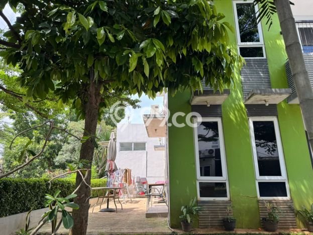 Rumah Mewah Siap Huni LT 132m2 di Ciputat, Tangerang Selatan Rumah Mewah Siap Huni LT 132m2 di Ciputat, Tangerang Selatan