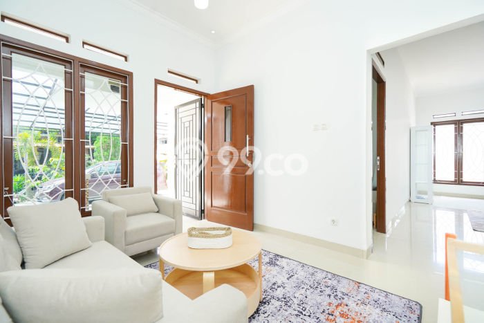 For Sale Hunian Rumah Terawat 3 Kamar di Cinere, Jakarta Selatan For Sale Hunian Rumah Terawat 3 Kamar di Cinere, Jakarta Selatan