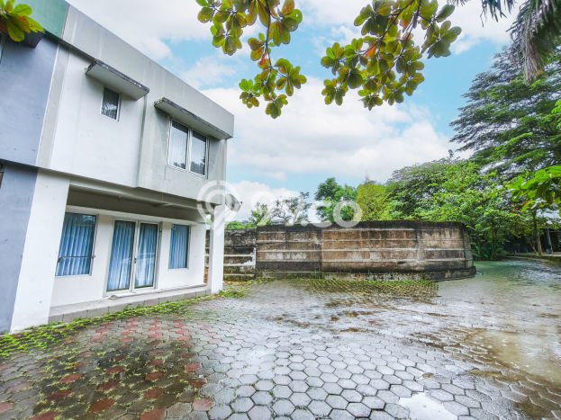 For Sale Hunian Rumah Terawat 1 KT di Sentul, Bogor For Sale Hunian Rumah Terawat 1 KT di Sentul, Bogor