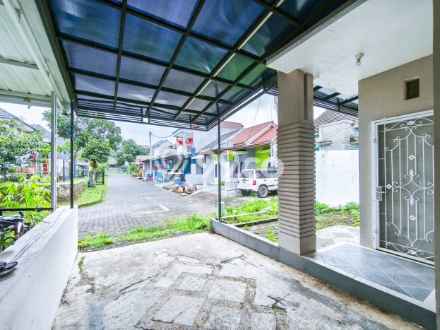 Hunian Nyaman Asri 2 KT Siap Huni di Sentul City Bogor Hunian Nyaman Asri 2 KT Siap Huni di Sentul City Bogor