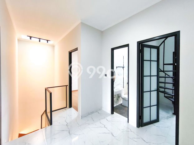 Dijual Rumah Mewah Exclusive di Kebon Jeruk, Jakarta Barat Dijual Rumah Mewah Exclusive di Kebon Jeruk, Jakarta Barat
