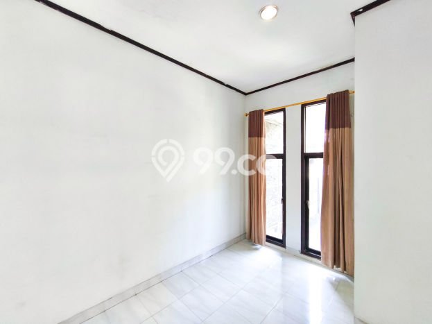 Dijual Cepat Rumah Bagus Siap Huni LB 190m2 di Ciputat, Tangerang Selatan Dijual Cepat Rumah Bagus Siap Huni LB 190m2 di Ciputat, Tangerang Selatan