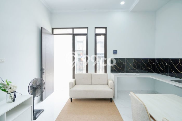 Rumah Modern 3 KT di harapan indah Bekasi Rumah Modern 3 KT di harapan indah Bekasi