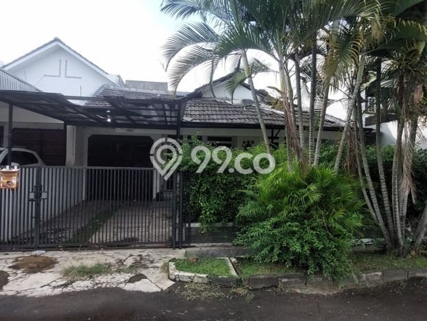 Ready to Use! Premium House LT 200m2 Desain Elegan di Bintaro Ready to Use! Premium House LT 200m2 Desain Elegan di Bintaro