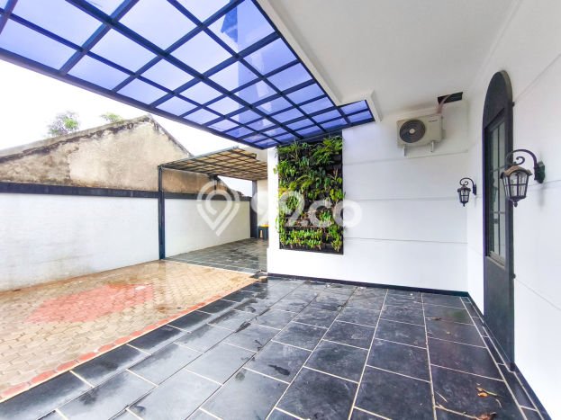 Dijual Rumah Mewah Exclusive di Kebon Jeruk, Jakarta Barat Dijual Rumah Mewah Exclusive di Kebon Jeruk, Jakarta Barat