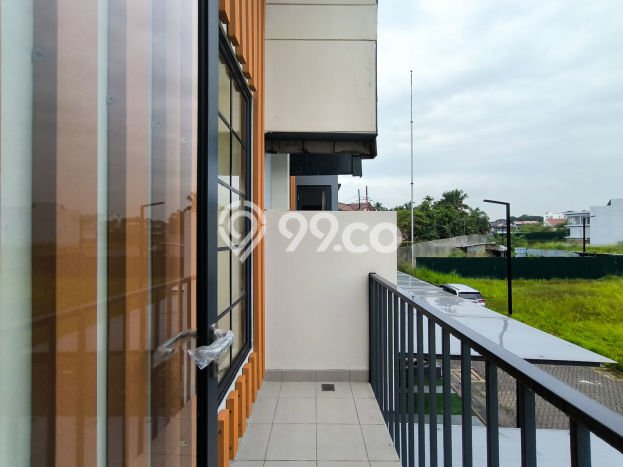 Rumah Strategis Minimalis Lb 85m2 di Pasar Rebo, Jakarta Timur Rumah Strategis Minimalis Lb 85m2 di Pasar Rebo, Jakarta Timur