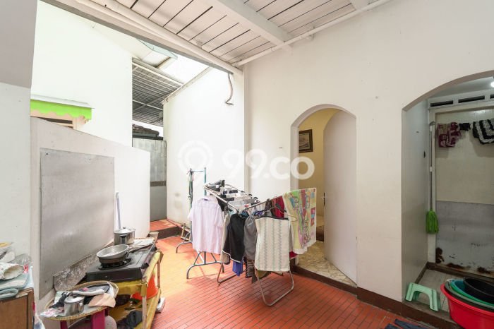 Rumah Eksklusif Dijual LT 331m2 di Duren Sawit, Jakarta Timur Rumah Eksklusif Dijual LT 331m2 di Duren Sawit, Jakarta Timur