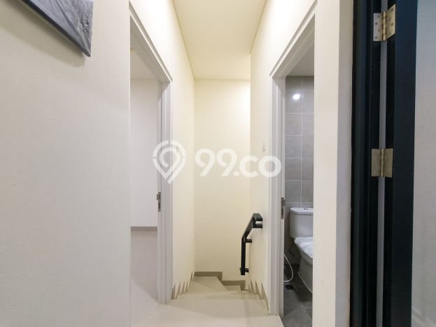 Rumah Strategis Minimalis Lb 85m2 di Pasar Rebo, Jakarta Timur Rumah Strategis Minimalis Lb 85m2 di Pasar Rebo, Jakarta Timur