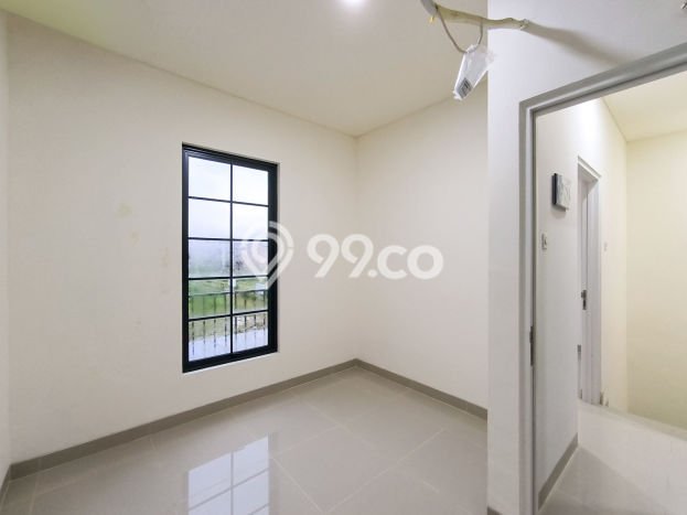 Rumah Strategis Minimalis Lb 85m2 di Pasar Rebo, Jakarta Timur Rumah Strategis Minimalis Lb 85m2 di Pasar Rebo, Jakarta Timur