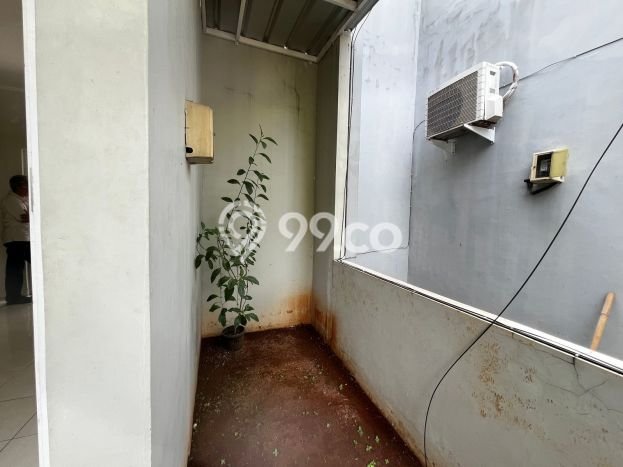 Rumah Strategis Modern Lb 73m2 di Serpong, Tangerang Selatan Rumah Strategis Modern Lb 73m2 di Serpong, Tangerang Selatan