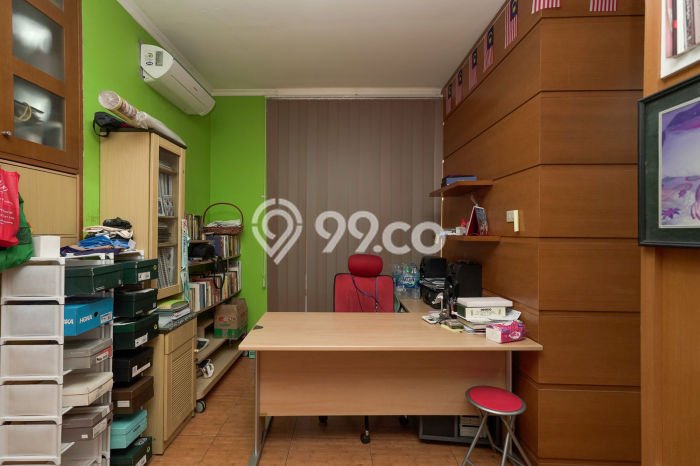 Rumah Eksklusif Dijual LT 331m2 di Duren Sawit, Jakarta Timur Rumah Eksklusif Dijual LT 331m2 di Duren Sawit, Jakarta Timur