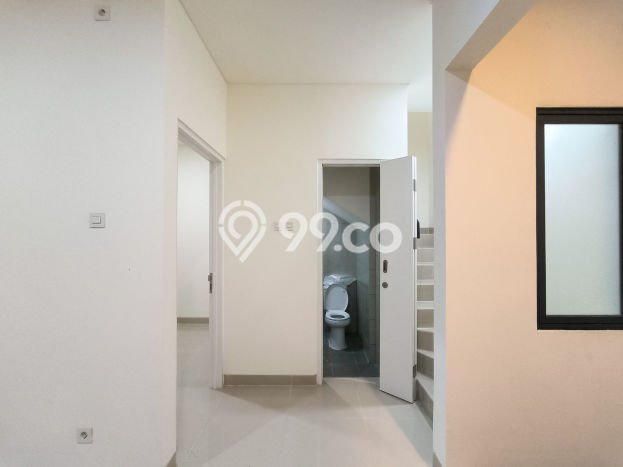 Rumah Strategis Minimalis Lb 85m2 di Pasar Rebo, Jakarta Timur Rumah Strategis Minimalis Lb 85m2 di Pasar Rebo, Jakarta Timur