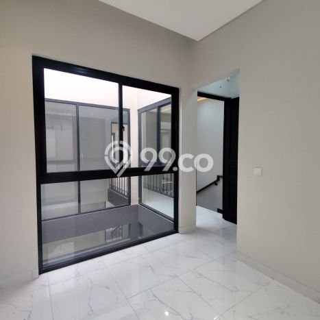 Rumah Minimalis 4 KT di Bintaro Jakarta Selatan Rumah Minimalis 4 KT di Bintaro Jakarta Selatan