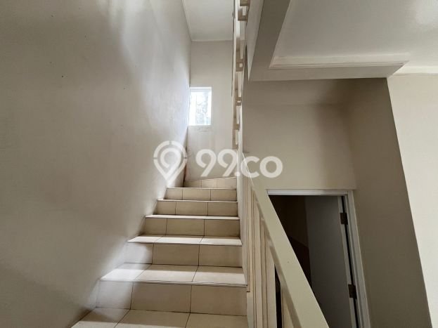 Rumah Strategis Modern Lb 73m2 di Serpong, Tangerang Selatan Rumah Strategis Modern Lb 73m2 di Serpong, Tangerang Selatan