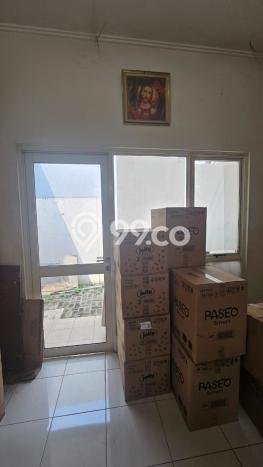 Jual Rumah Eksklusif 2 KT di Suvarna Sutera, Tangerang Jual Rumah Eksklusif 2 KT di Suvarna Sutera, Tangerang